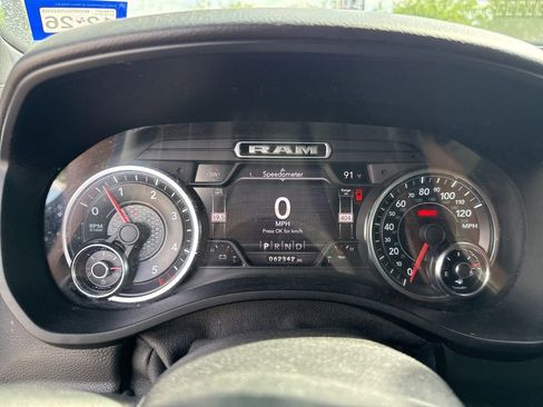 Used 2020 RAM 1500 Big Horn AWD/4WD image 28