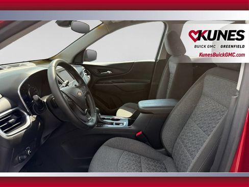 Used 2023 Chevrolet Equinox LT AWD/4WD image 19