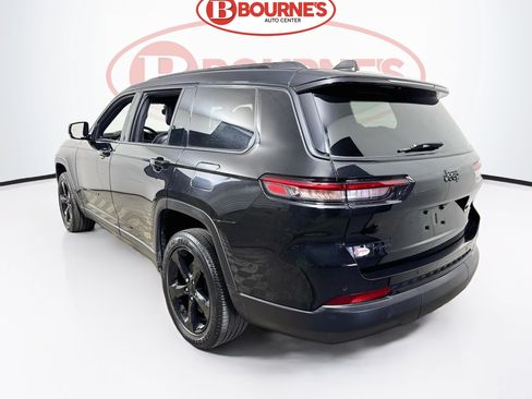 Used 2023 Jeep Grand Cherokee L Laredo AWD/4WD image 8