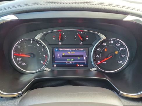 Used 2019 Chevrolet Blazer LT image 25