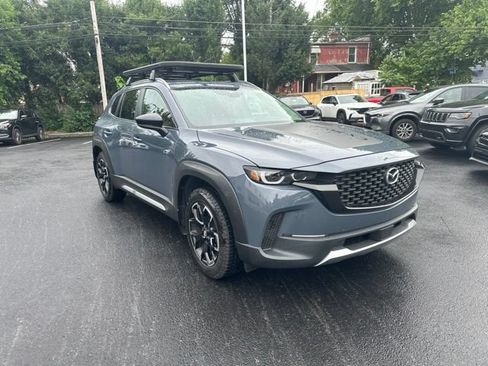 Used 2024 MAZDA CX-50 Meridian Edition w/ Apex Package AWD/4WD image 4