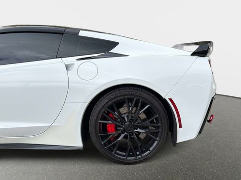 Used 2016 Chevrolet Corvette Stingray Coupe w/ 3LT Preferred Equipment Group image 15