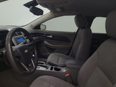 Used 2015 Chevrolet Malibu LS image 17