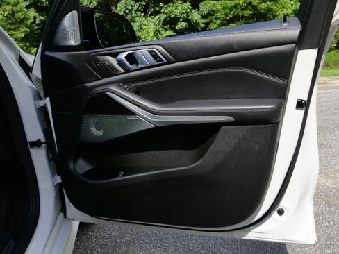 Used 2020 BMW X5 M w/ Executive Package AWD/4WD image 59