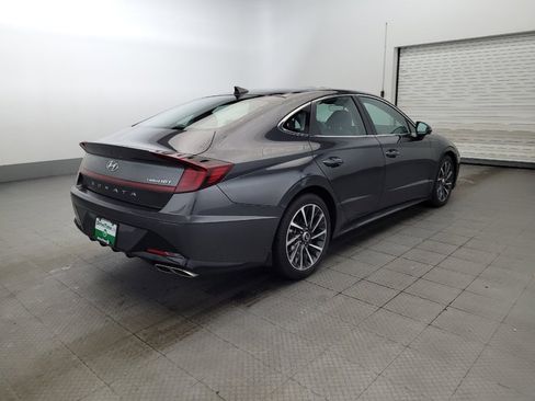 Used 2022 Hyundai Sonata Limited FWD image 9