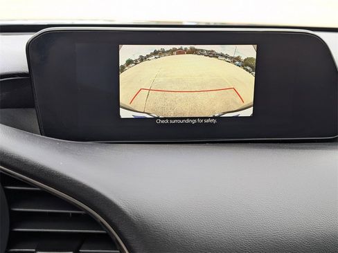 Used 2022 MAZDA MAZDA3 s image 22