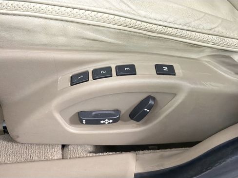 Used 2013 Volvo XC70 T6 image 17