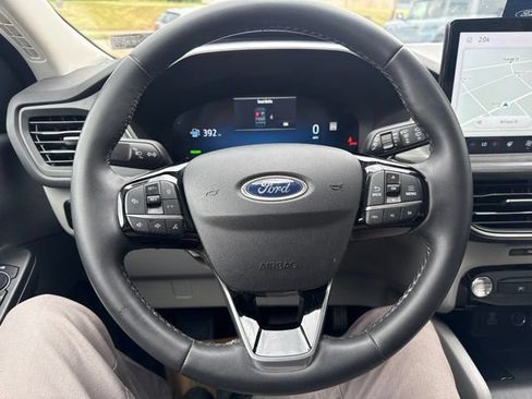 Certified 2023 Ford Escape Platinum AWD/4WD image 20