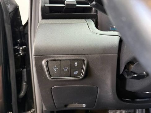 Used 2022 Hyundai Tucson SEL w/ Cargo Package AWD/4WD image 18