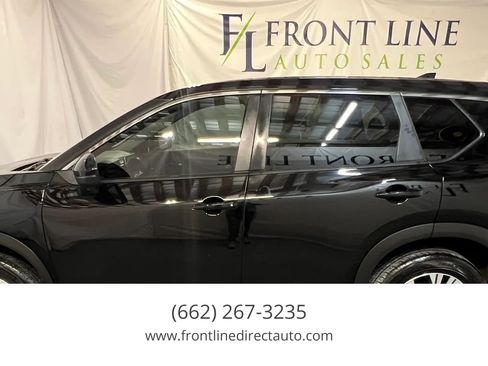 Used 2023 Nissan Rogue SV FWD image 4