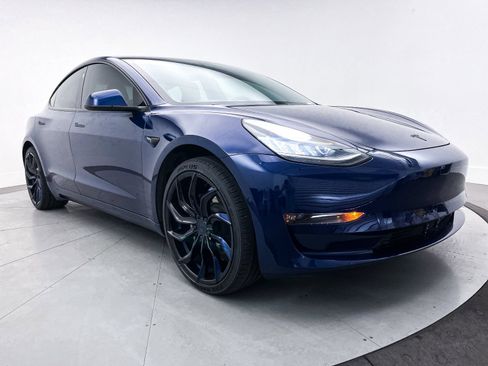 Used 2018 Tesla Model 3 Long Range image 11