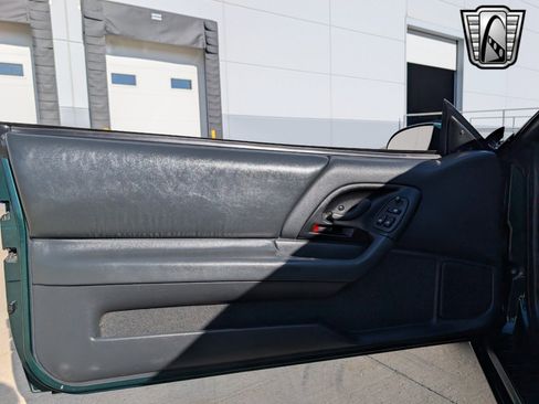 Used 1996 Chevrolet Camaro Z28 image 17