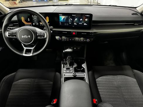 Used 2025 Kia K5 LXS FWD image 17