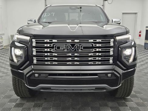 New 2026 GMC Canyon Denali w/ LPO, Denali Black Edition image 18