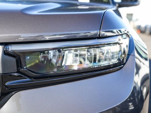 New 2025 Jeep Grand Cherokee L Limited image 8