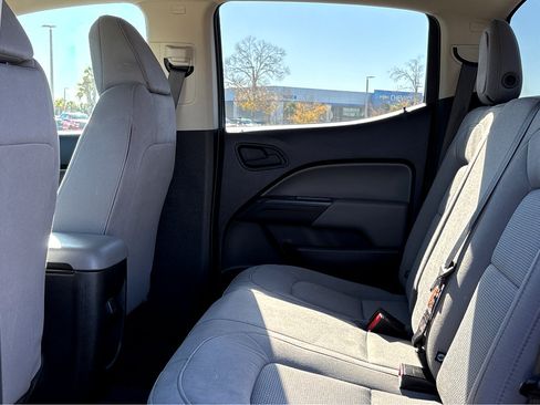 Used 2021 Chevrolet Colorado W/T w/ Custom Special Edition image 20