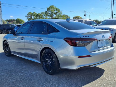 Used 2026 Honda Civic Sport image 3