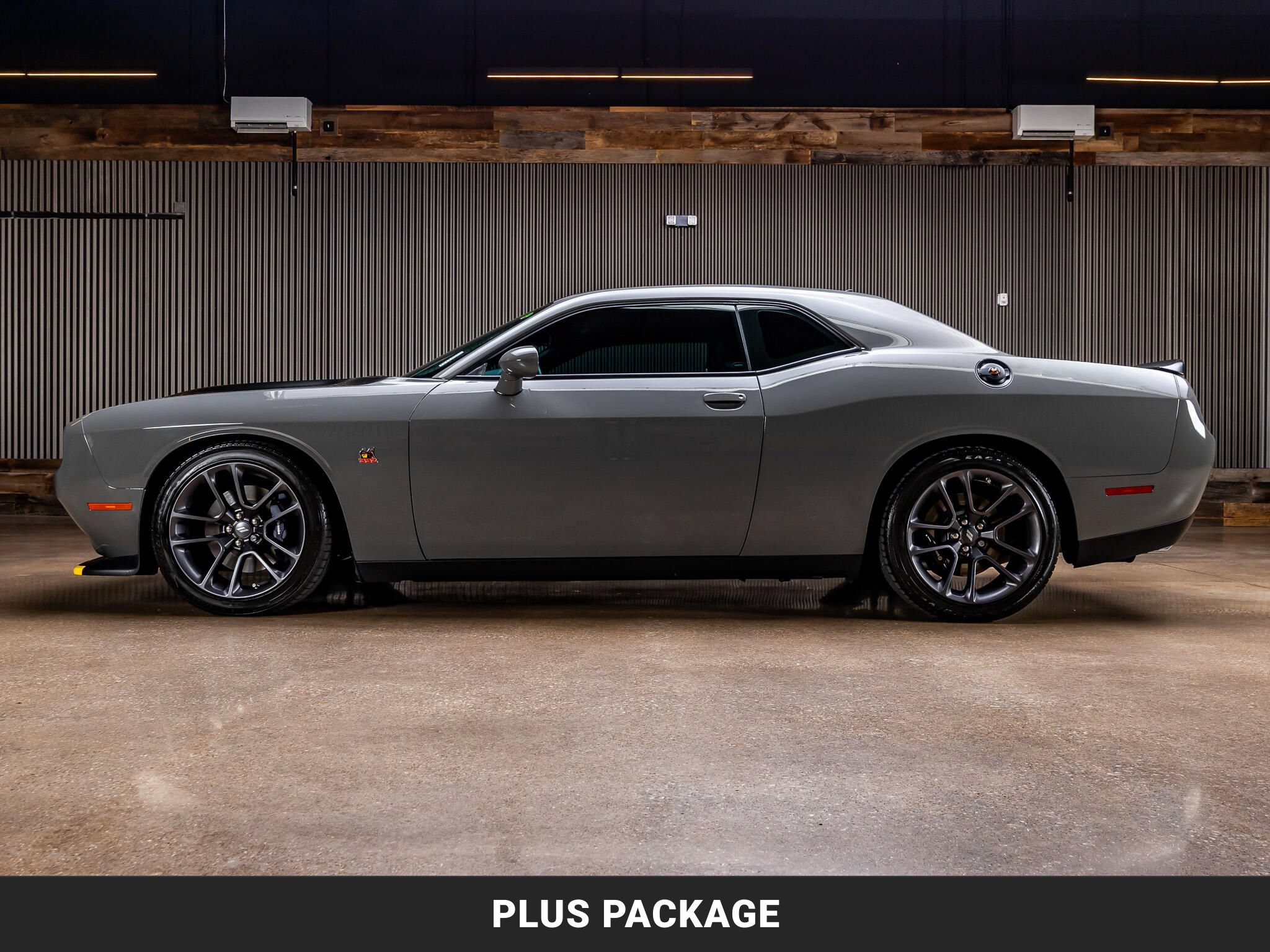 Used 2023 Dodge Challenger R/T Scat Pack w/ Plus Package RWD image 5