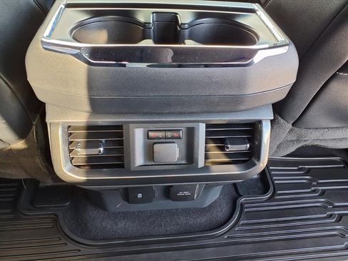 Used 2023 Ford F150 Lariat w/ Equipment Group 502A High image 18