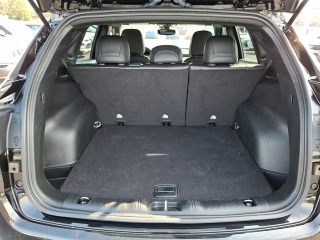 Certified 2023 Jeep Compass Limited AWD/4WD image 33