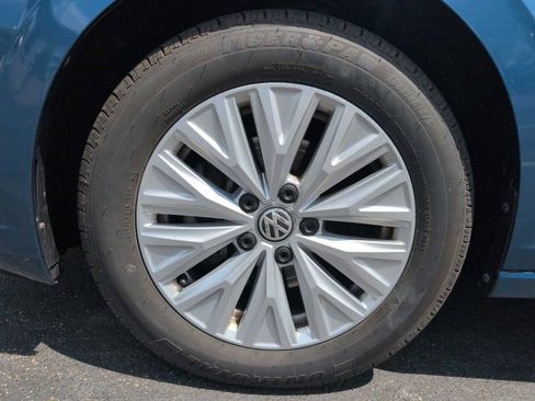 Used 2019 Volkswagen Jetta S FWD image 31