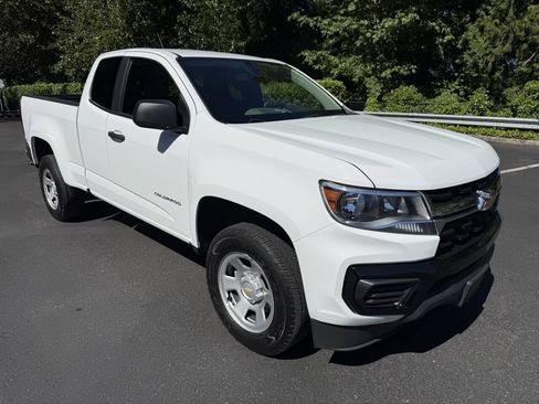 Used 2022 Chevrolet Colorado W/T w/ WT Convenience Package RWD image 2