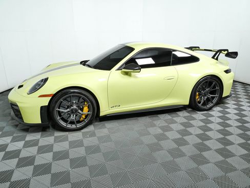 Certified 2026 Porsche 911 GT3 RWD image 2