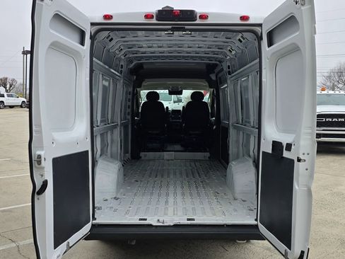 Used 2023 RAM ProMaster 3500 FWD image 11