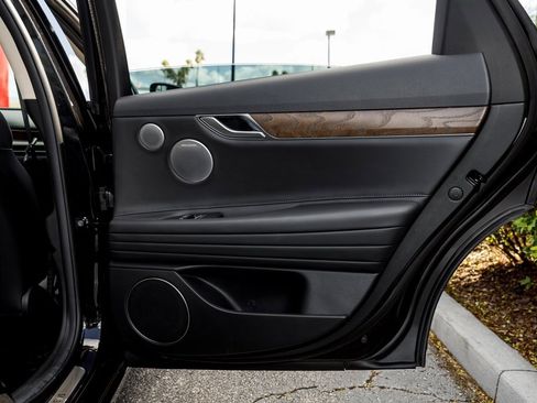 Used 2025 Genesis G80 2.5T Advanced image 35