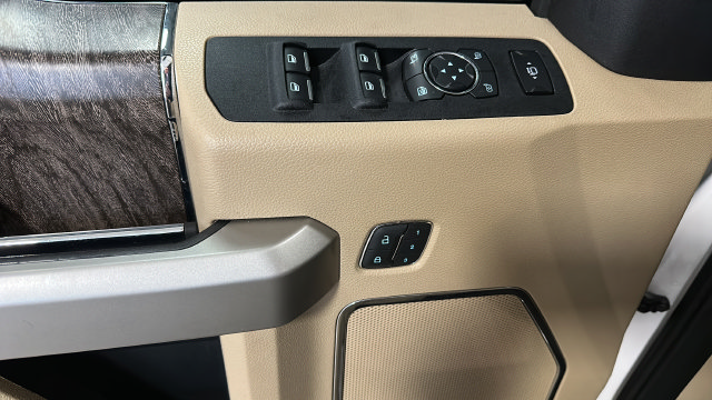 Used 2019 Ford F250 Lariat w/ Lariat Ultimate Package AWD/4WD image 20