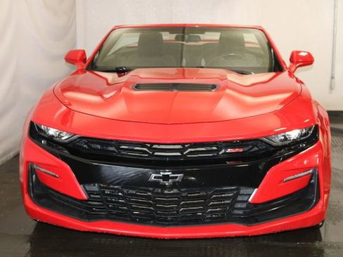 Used 2019 Chevrolet Camaro SS image 3
