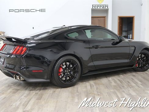 Used 2019 Ford Mustang Shelby GT350 w/ Technology Package RWD image 6