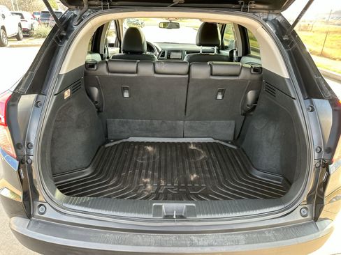 Used 2018 Honda HR-V EX-L image 23