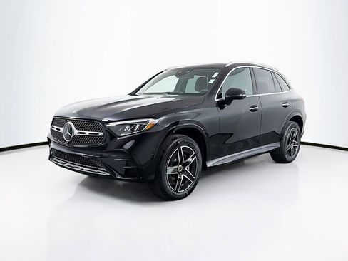 New 2026 Mercedes-Benz GLC 300 4MATIC image 3