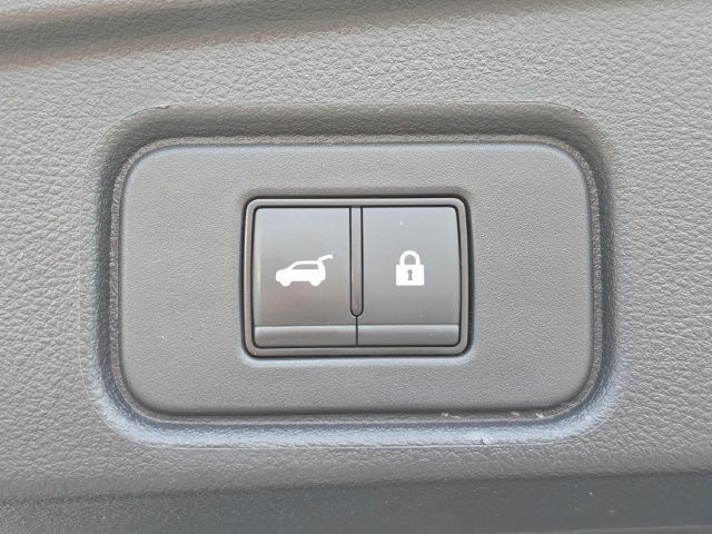 Used 2023 Nissan Pathfinder SL FWD image 21