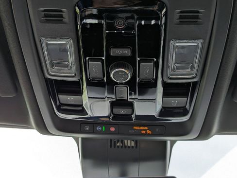 New 2026 GMC Yukon Denali w/ Denali Reserve Package AWD/4WD image 21