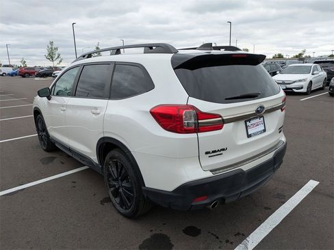 Used 2022 Subaru Ascent Onyx Edition image 6