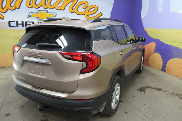 Used 2019 GMC Terrain SLE FWD image 8