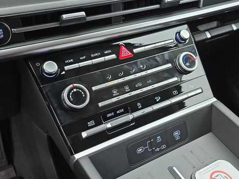New 2026 Hyundai Santa Fe SE FWD image 23