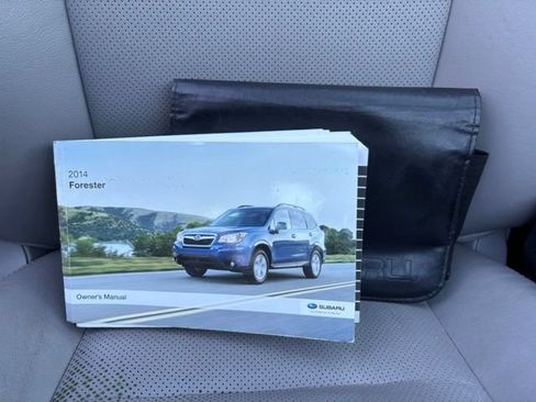 Used 2014 Subaru Forester 2.5i Touring AWD/4WD image 30
