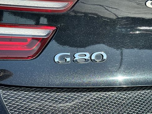Used 2021 Genesis G80 2.5T RWD image 32
