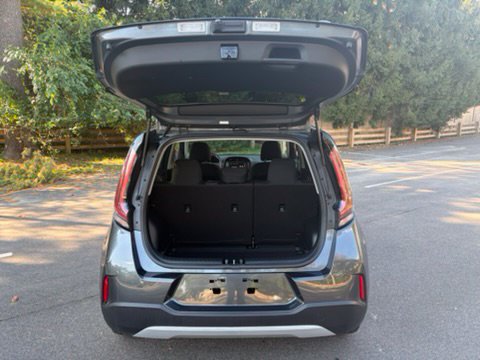 Used 2024 Kia Soul LX FWD image 7