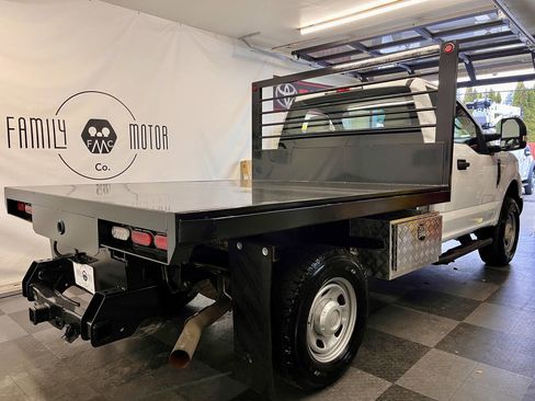 Used 2017 Ford F350 XL image 5