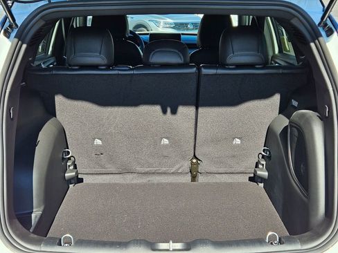 New 2025 Jeep Compass Limited w/ Sun & Sound Group image 29