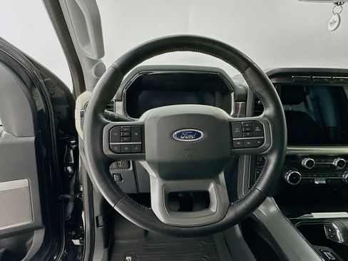 Used 2022 Ford F150 Lariat AWD/4WD image 12