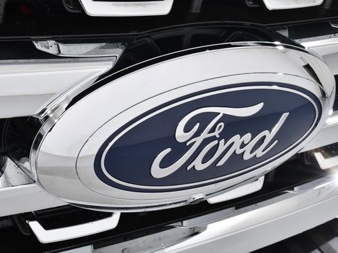 New 2026 Ford F350 XLT w/ XLT Premium Package image 20