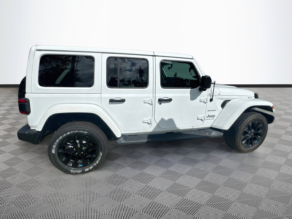 Certified 2023 Jeep Wrangler Unlimited Sahara w/ Cold Weather Group AWD/4WD image 5