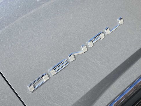 Certified 2023 GMC Yukon XL Denali Ultimate image 9