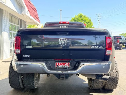 Used 2018 RAM 3500 Laramie w/ Convenience Group image 4