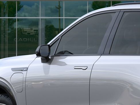 New 2027 Cadillac Vistiq Luxury AWD/4WD image 12